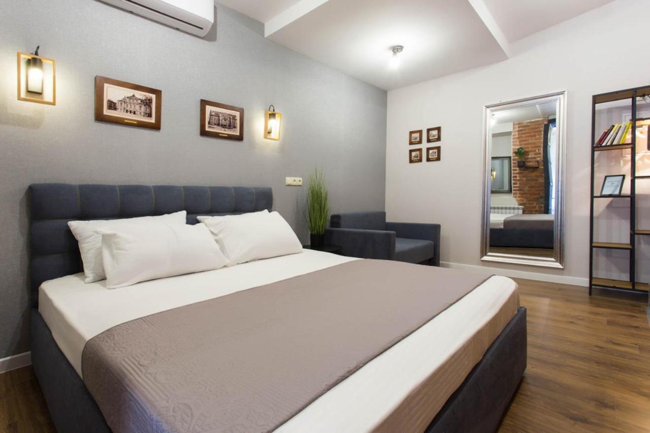 Cozy Apartment In The Center - Podilskyi Lane 7 Kharkiv Exterior photo